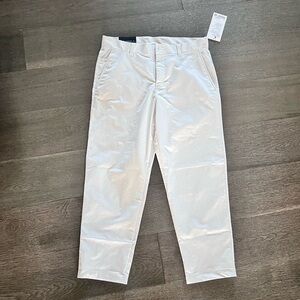 Lululemon Men’s Relaxed Tapered Trouser